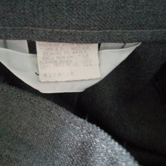 Vintage JCPenney Gray Mini Skirt - Picture 5 of 5